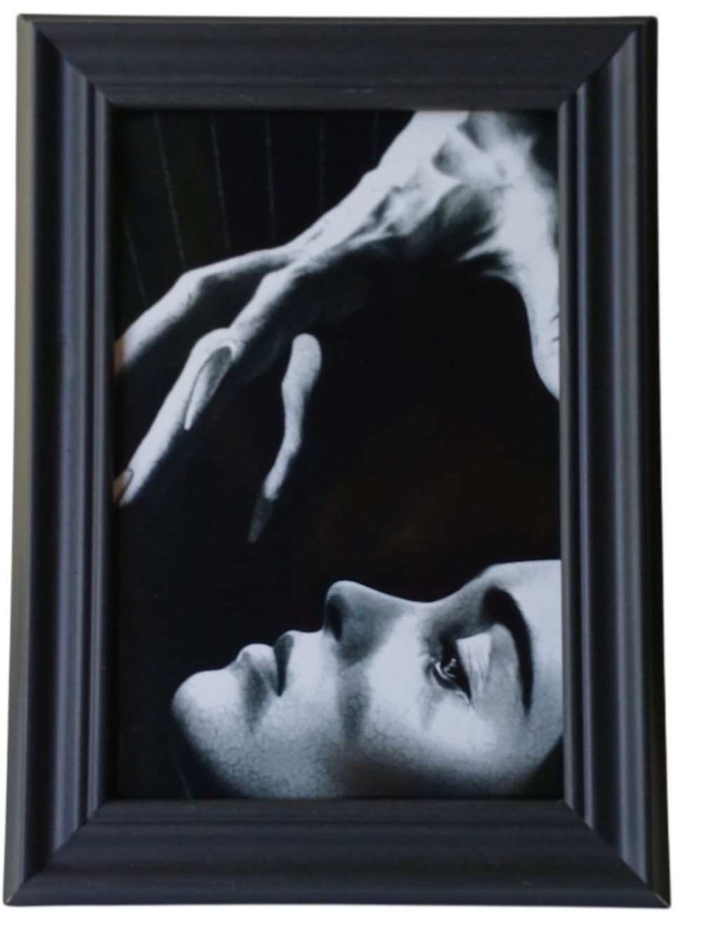 Ghost Girl Paranormal Oddity Strange Creepy Ghodtly Silent Twins Werid Modern